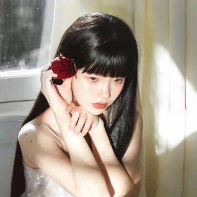 玩美女人海报