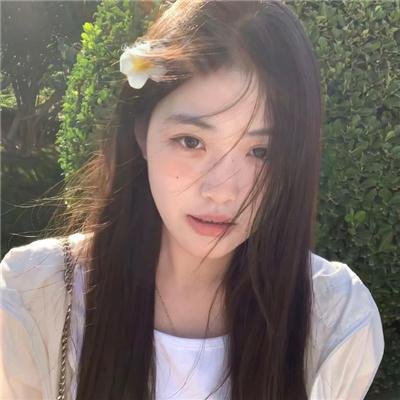 高校女汉子海报